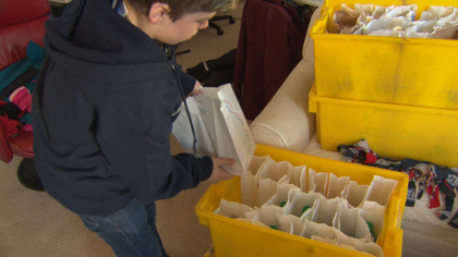 This 12-year-old is delivering thousands of lunches to the homeless