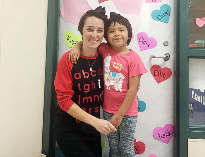 Kindergarten teacher cuts her hair short to match student being bullied for her short hair